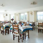Vittoria Hotel